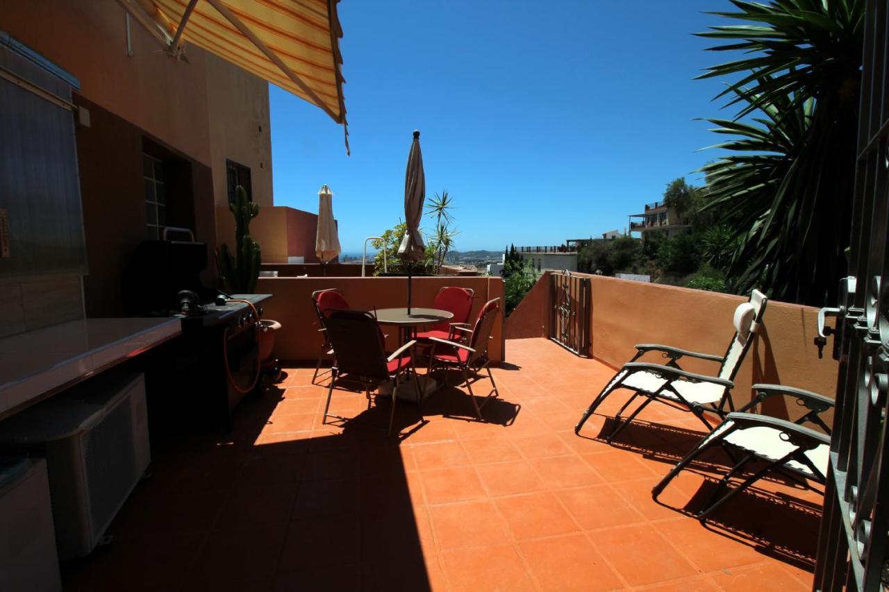 Cozy Apartment In Fuengirola Hills ภายนอก รูปภาพ