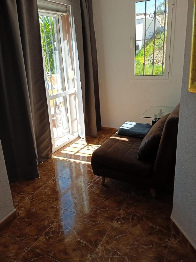Cozy Apartment In Fuengirola Hills ภายนอก รูปภาพ